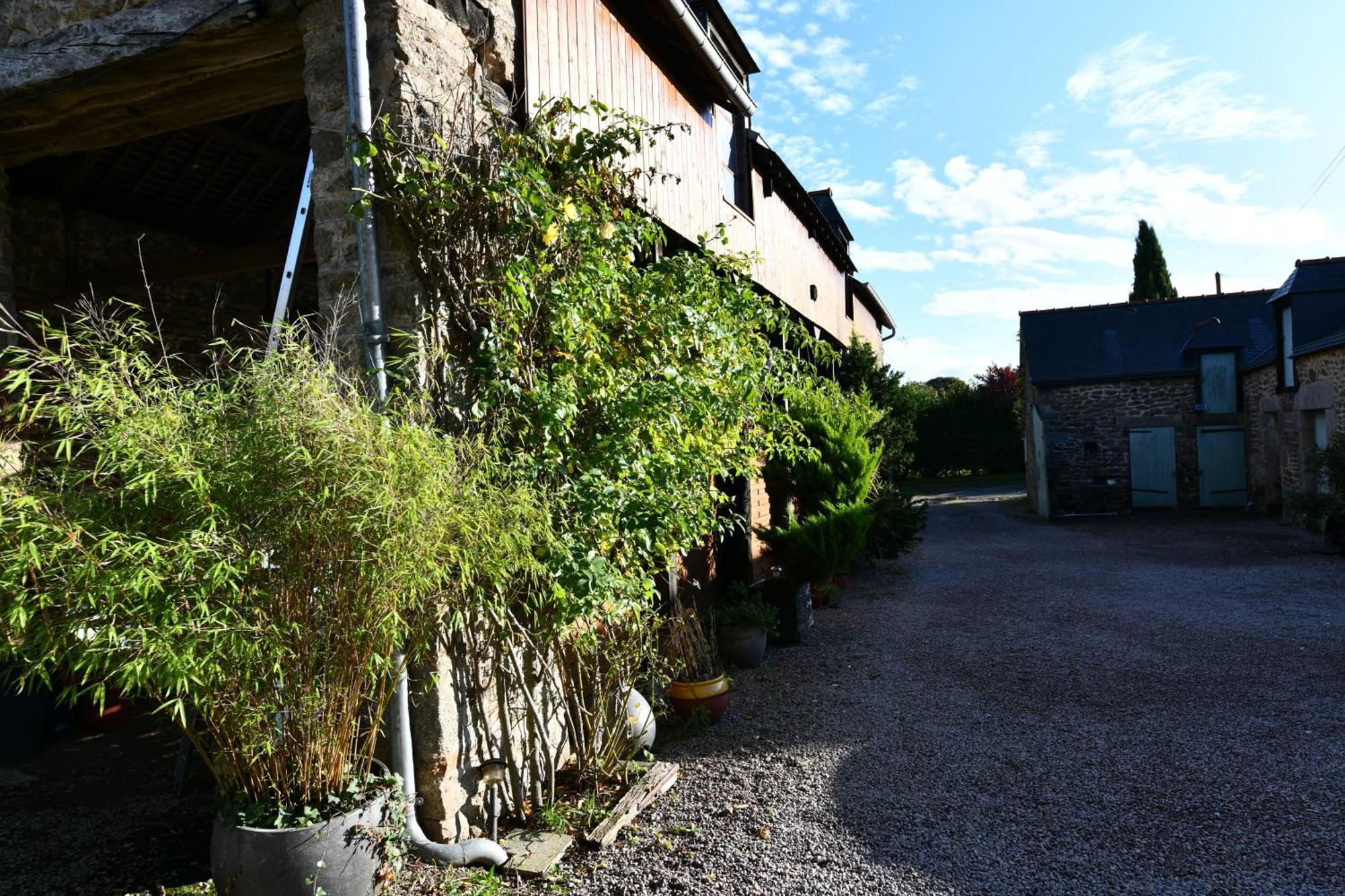 La Vallée du Launay Taden Extérieur photo